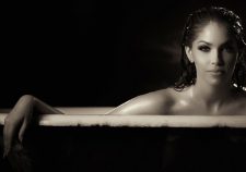 Olivia Pierson Bath Actress Naked