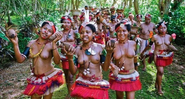 Papua New Guinea Women