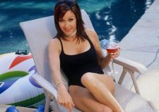 Patricia Heaton Feet