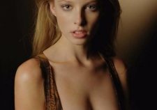 Rachel Nichols Boobs