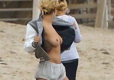 Rita Ora Flashing Her Tits On The Beach