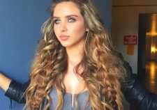 Ryan Newman Behind The Scenes Of Her Covered Topless Photo Shoot