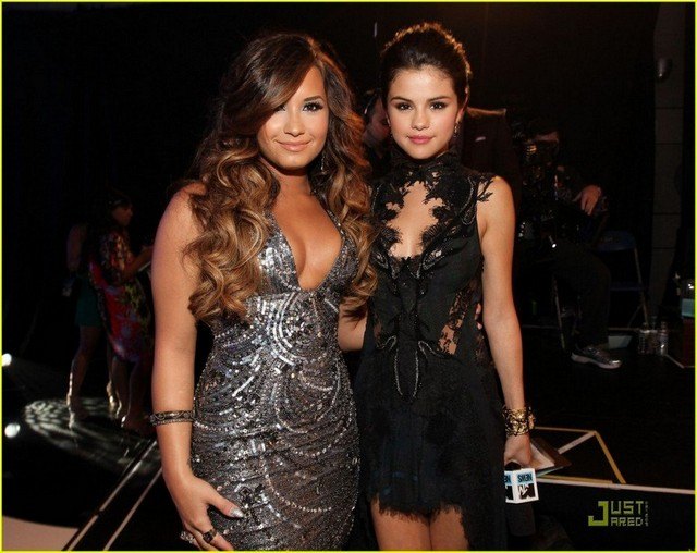 Selena Gomez And Demi Lovato