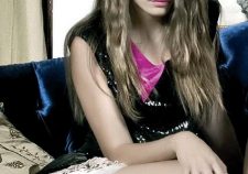 Serenay Sarikaya Frikik
