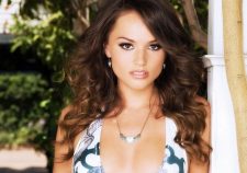 Tori Black In Sexy Swimsuit