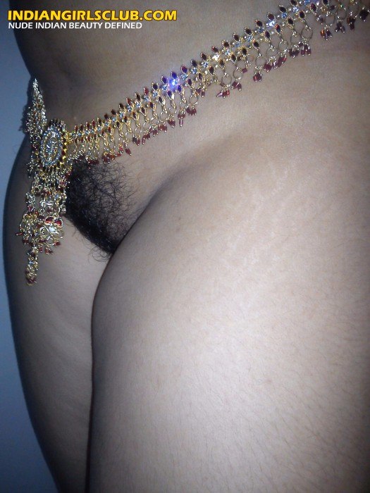 Traditional Indian Sexy Girls Pussy