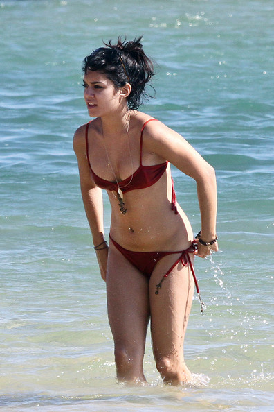 Vanessa Hudgens Bikini Edition