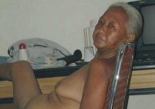 Amateur Asian Granny