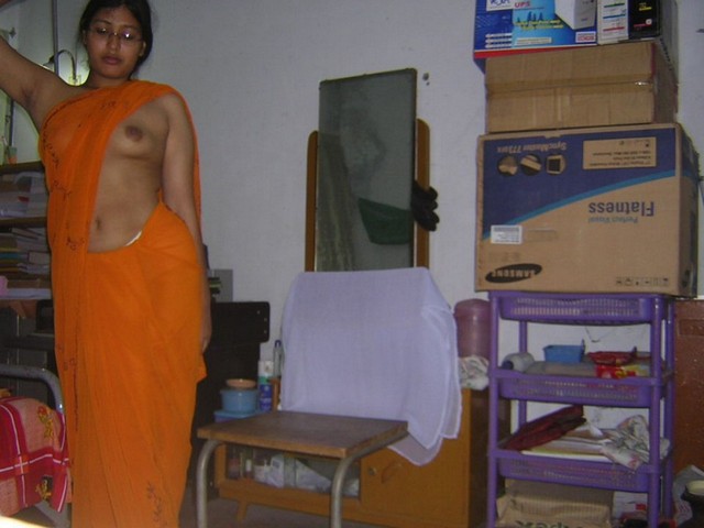 Bangladeshi Girls In Saree Porn